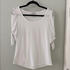 White House Black Market White Textured Blouse